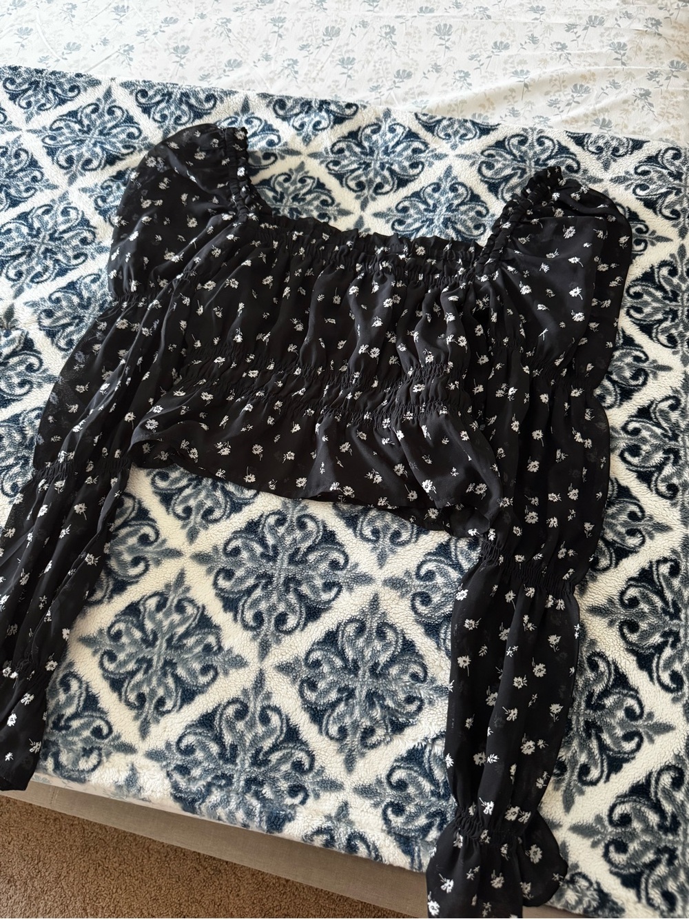 Black Floral Smocked Off-Shoulder Crop Top - Picture 1 of 5